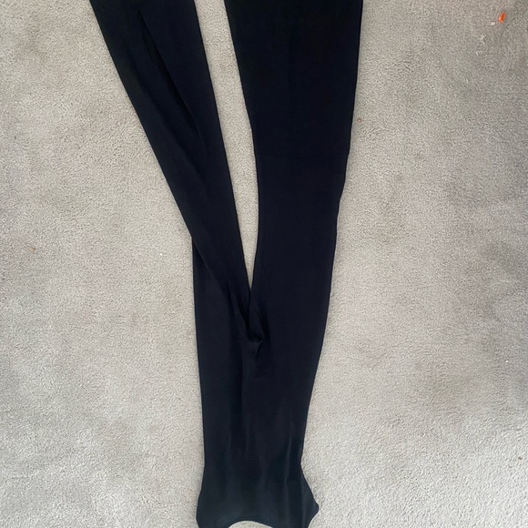 Jumpsuit/Romper size small padded bra sleeveless flare leg black 1 piece - Picture 9 of 9